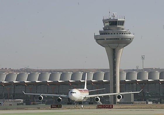 How much do air traffic controllers earn in Spain in 2025: basic salary and allowances?
