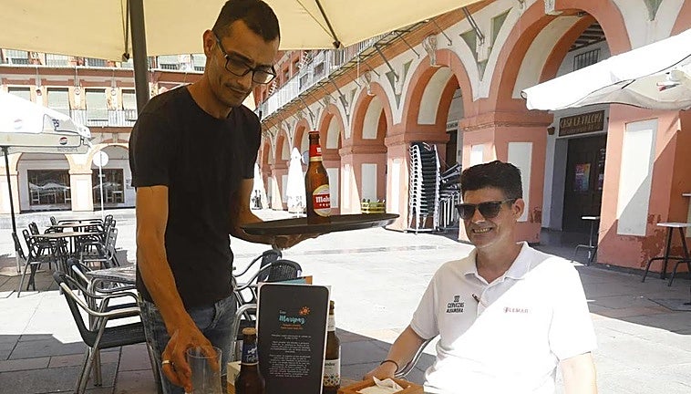 This is the way of ordering a beer in Spain that the bar staff are tired of hearing