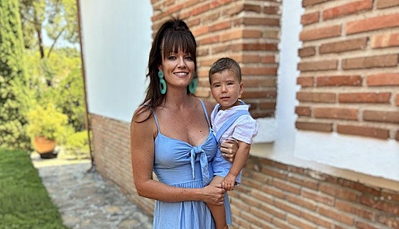 New UK charity founded after groundbreaking surgery for rare eye disease by expert doctor in capital of Costa del Sol