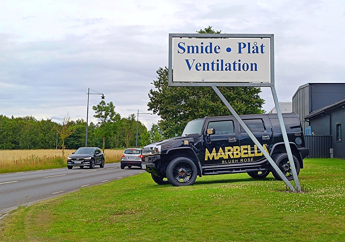 Imagen principal - Båstad from the entrance to the centre of the town.