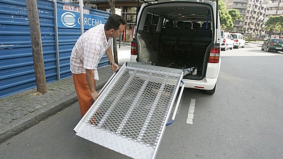 Malaga needs at least 60 more adapted taxis for people with reduced mobility