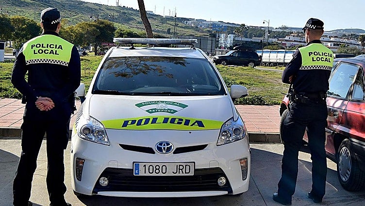 Police investigate after teenager found dead next to motorbike in Marbella