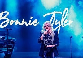 Bonnie Tyler brings her classic hits to castle stage in Fuengirola