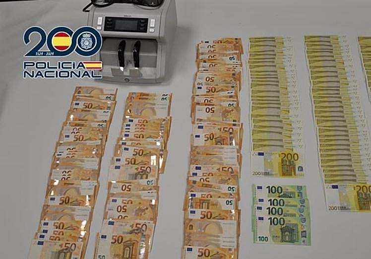 Photo of the stolen money