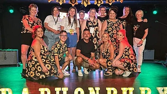 Costa del Sol's entertainment scene unites for Bowel Cancer UK fundraiser
