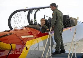 Princess Leonor takes a seat in one of the Pilatus aircraft parked San Javier air fore base.