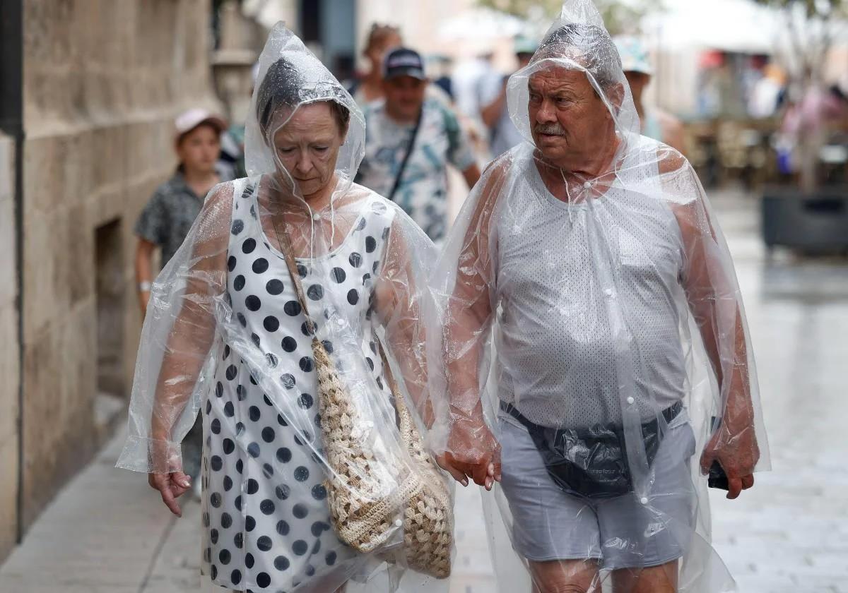 Aemet issues weather warning ahead of weekend with sudden temperature drops, heavy rain and thunderstorms in these areas