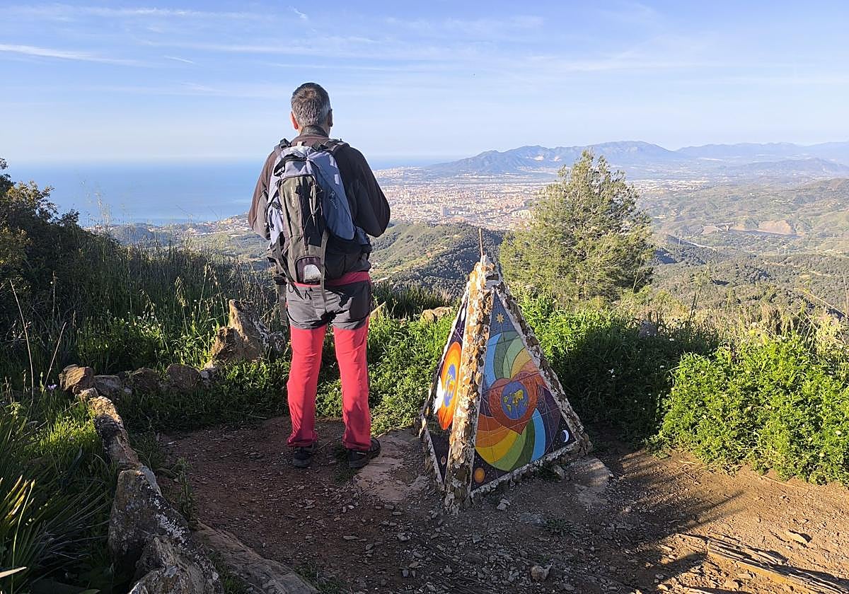 Twelve simple but spectacular routes to get you started hiking in Malaga