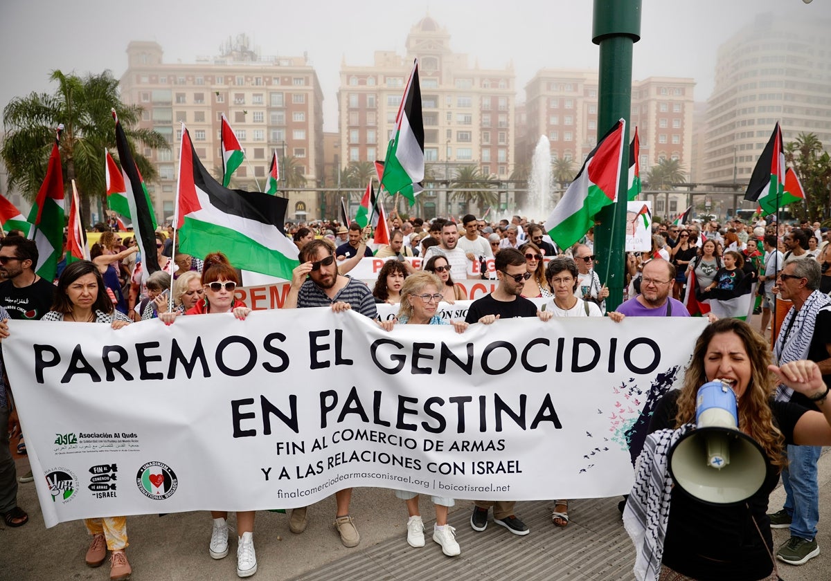 More than 2,000 people protest in Malaga about crisis in Gaza: 'It is not a war, it is genocide'