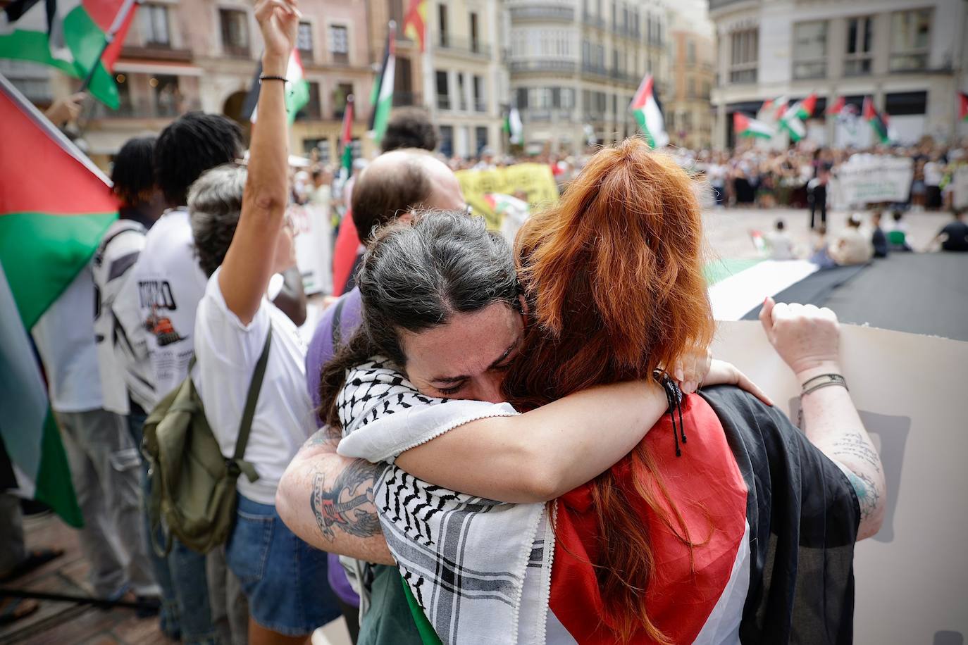 More than 2,000 protesters join Gaza &#039;genocide&#039; march in Malaga, in images