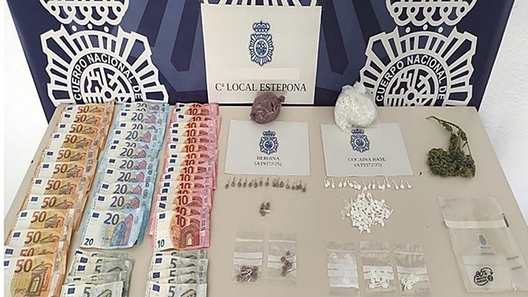 National Police smash one of 'most active and problematic' drug dealing points in Estepona