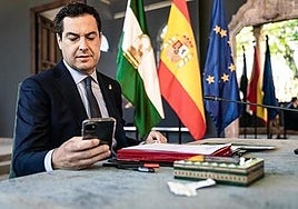 Watch as head of Junta de Andalucía makes debut on TikTok