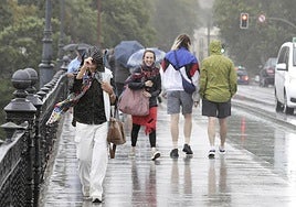 Trough of cold air arrives in Spain: temperatures will drop in the south by up to 10C with risk of showers in these areas