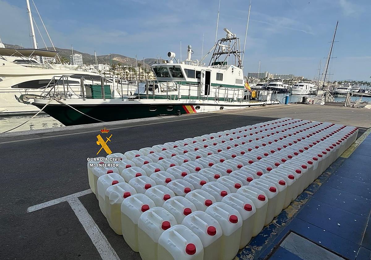 Police intercept boat carrying almost 200 containers full of petrol off Costa del Sol
