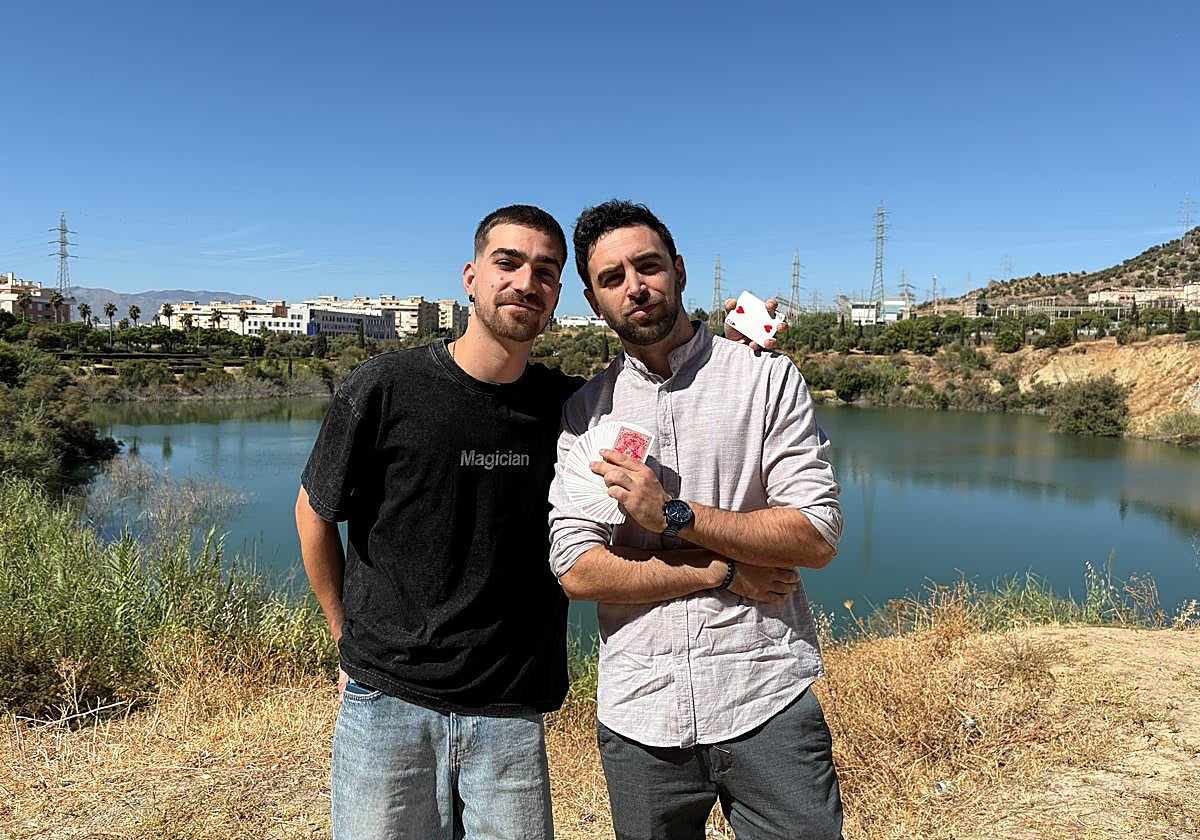 Dany Coins and Sebas Pelegrina during their interview with SUR.