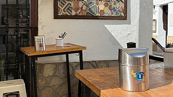 Ronda to make waste receptacles compulsory on all bar and restaurant terrace tables from 2026