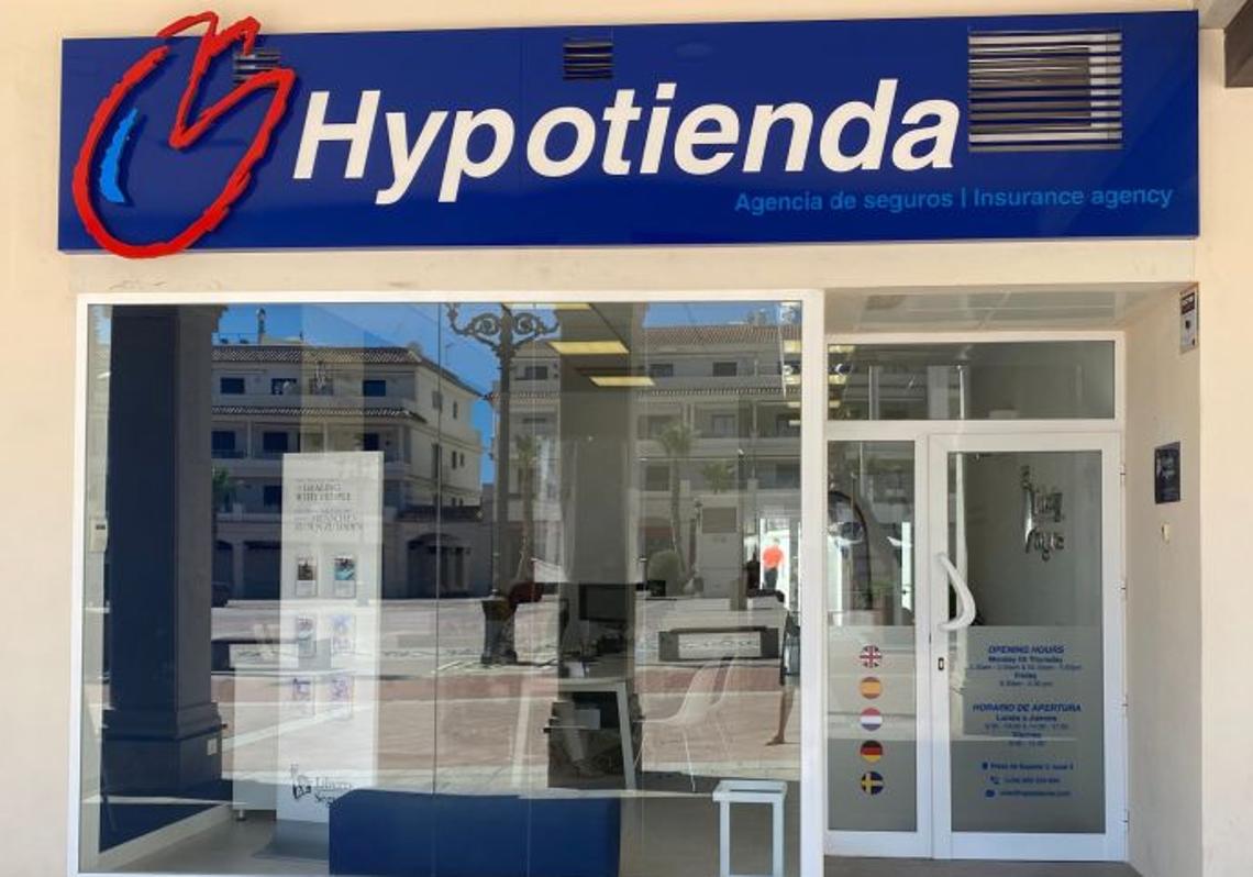 Imagen después - Holiday home favourites, then and now: Marbella, Mijas and Fuengirola