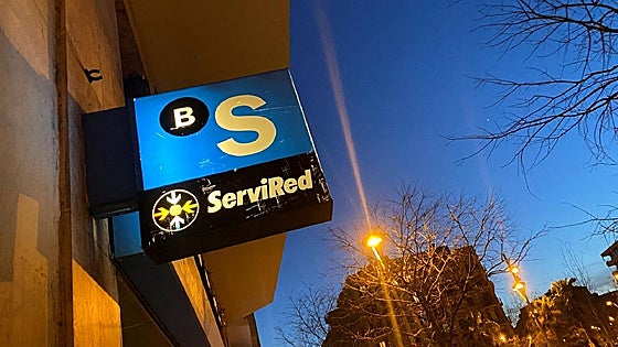 BBVA's hostile bid for rival bank in Spain enters final strait as deadline nears