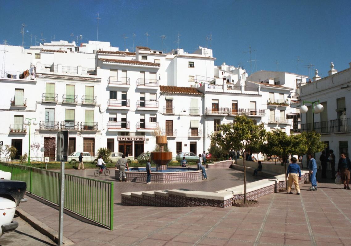 Imagen antes - The iconic central fountain is no longer there.