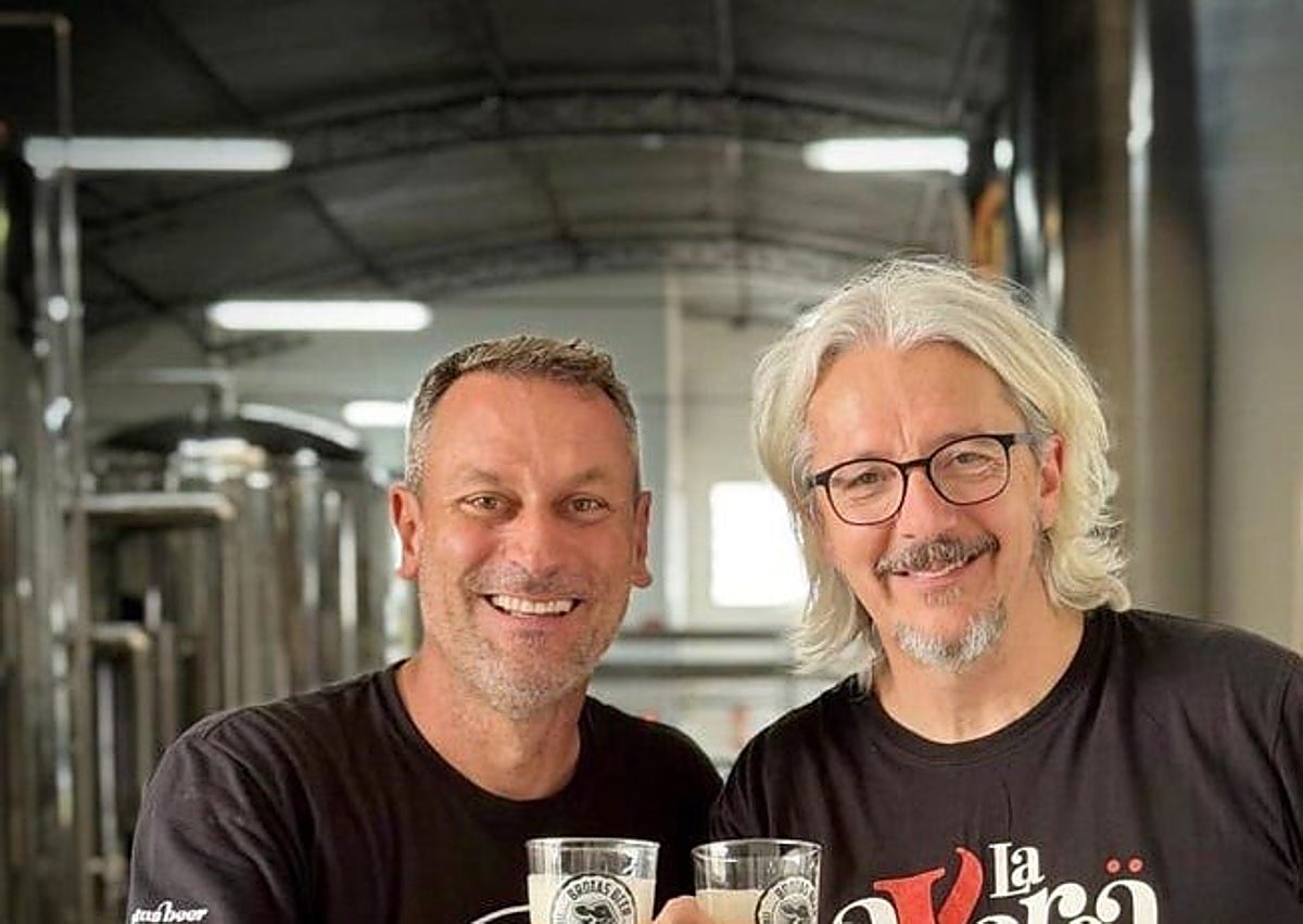 Imagen secundaria 1 - Axarquía company wins gold medal at World Beer Awards 2025