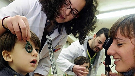 Government to pay 100 euros towards cost of glasses or contact lenses for children under 16 in Spain