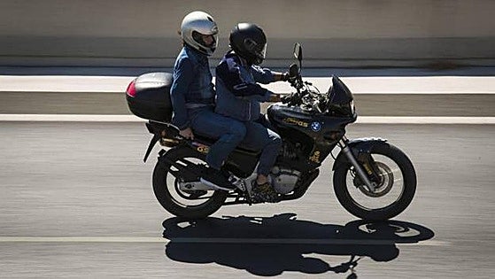 Spain's traffic authority warns of eight 'dangerous' mistakes on a motorbike that could cost you your life