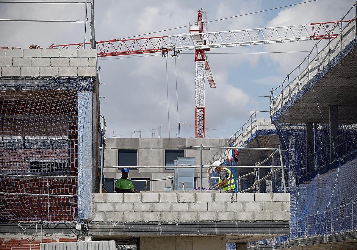 Construction of an apartment block in Malaga city.