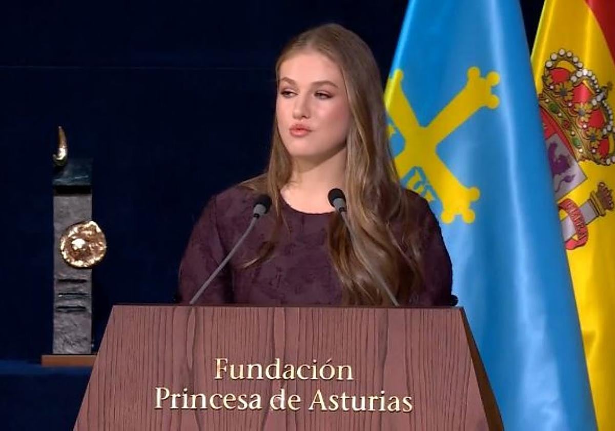 Princess of Asturias Leonor during the reading of her speech.