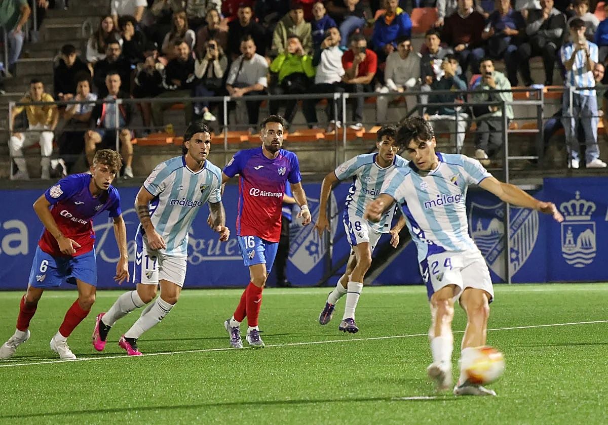 Julen Lobete converted an early penalty to give Malaga the lead.