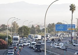The incident caused traffic tailbacks on Avenida de Velázquez and several adjacent roads.