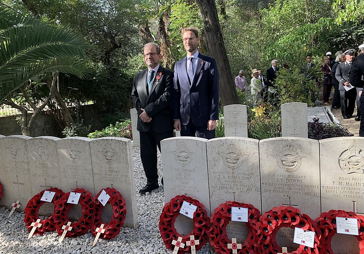 Minister John Cortes (l) with Ambassador to Morocco, Alex Pinfield (r).