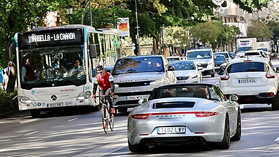 Marbella town hall considers introducing bus-VAO lane