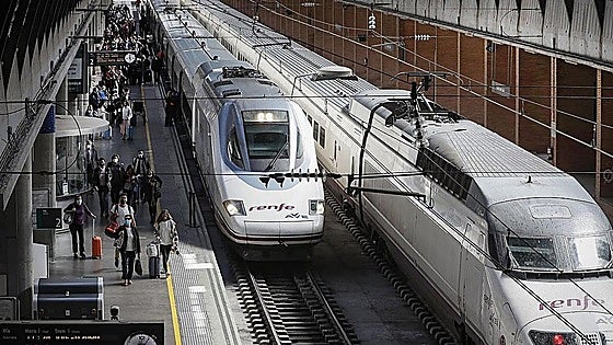 Spanish railway operator Renfe forced to compensate passengers for 15-minute delays on high-speed AVE trains again