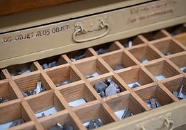 The chivalet will be displayed in the municipal library in Arroyo de la Miel.