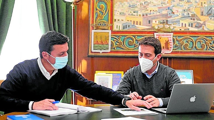 Almeria provincial head arrested in Covid mask investigation