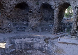 The Roman baths have retained much of their structure.