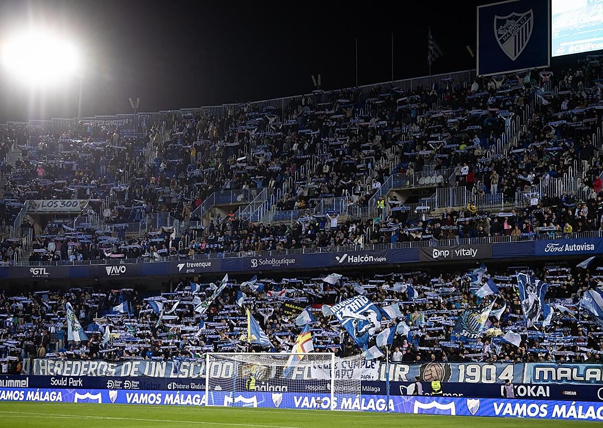 Imagen secundaria 1 - Einar Galilea snatches last-gasp winner to seal perfect start for Malaga CF's new coach