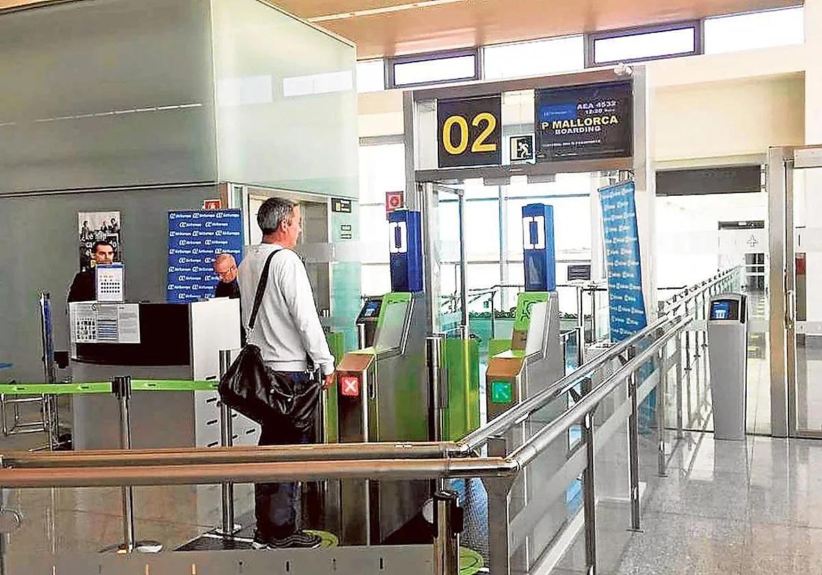 Airport operator to appeal 10-million-euro facial recognition fine imposed by data protection agency in Spain