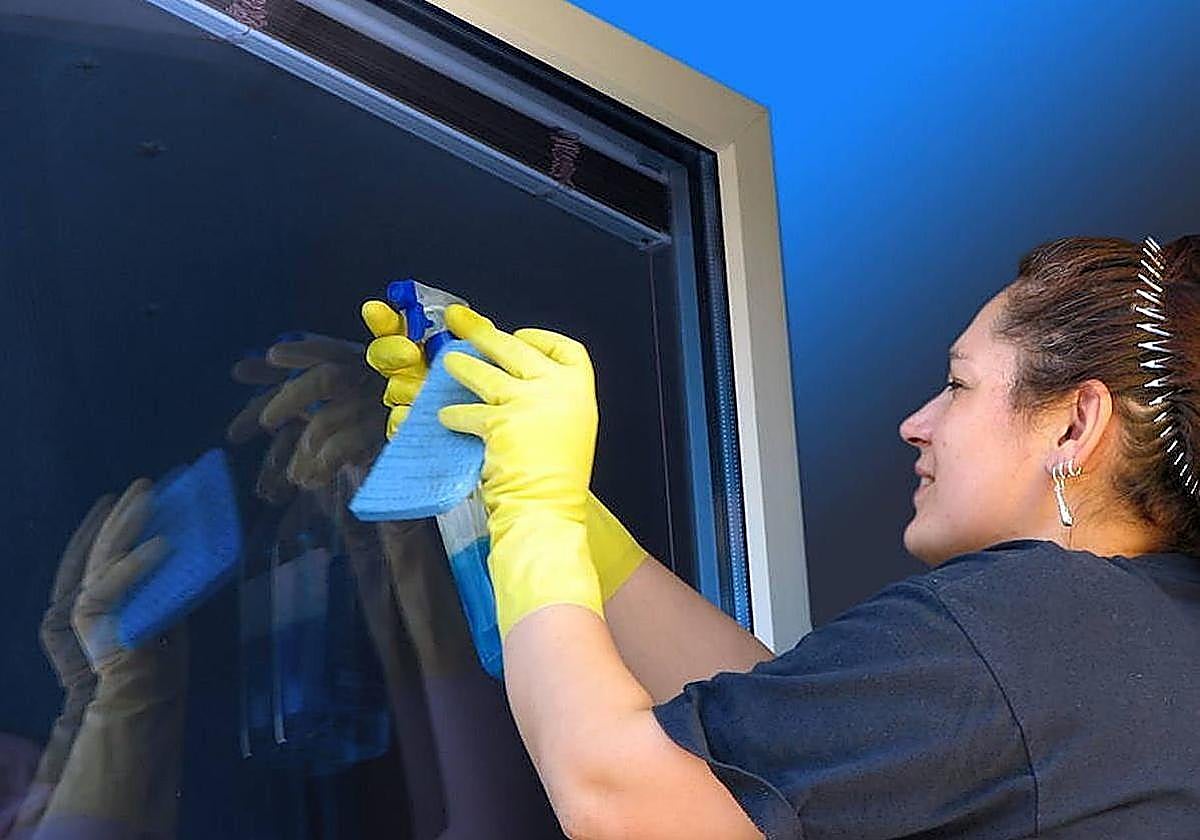 Spanish trade unions call for minimum wage increase of 89 euros per month to 1,273 euros