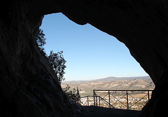 Cueva de Belda is a legendary and historic site