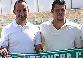Alberto Aguilar and Álvaro Silva, with an Antequera scarf.