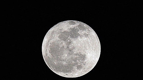 Spectacular supermoon to be seen for the last time until 2042