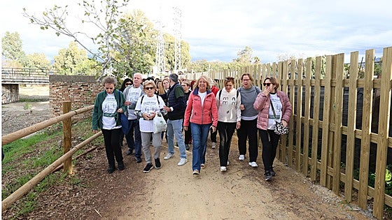 Marbella opens Guadaiza river walkway after its rewilding with group walk
