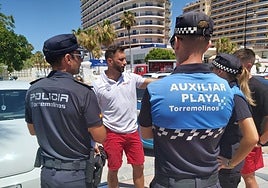 Local police, lifeguards and beach attendants collaborate in a joint service.