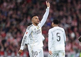 Kylian Mbappé celebrates a goal during the game on Wednesday.