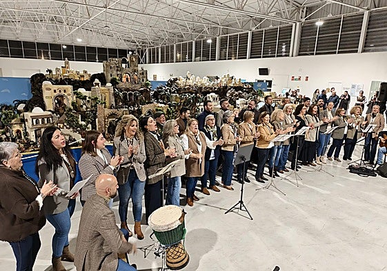 Choral performance during the inauguration of the nativity scene.