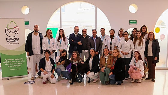 Malaga hospital to use innovative dog therapy to treat patients with eating disorders