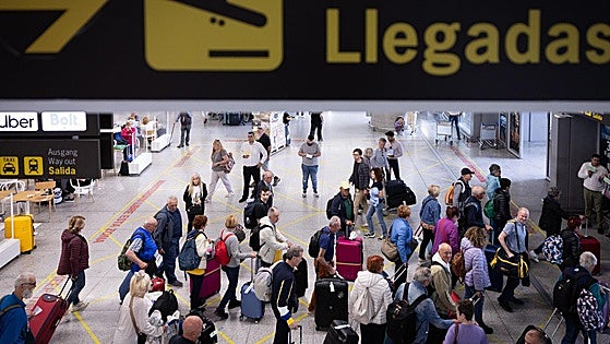 Malaga Airport averages 44 more flights per day this Christmas compared to last year