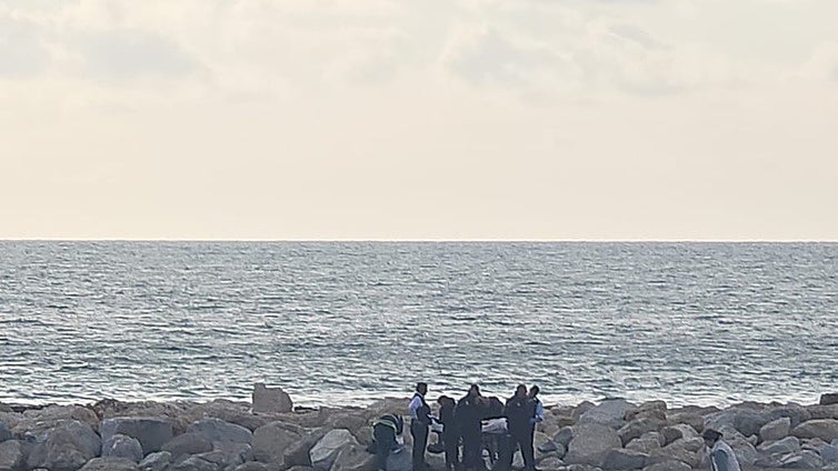 Woman's body found on popular tourist beach in the capital of the Costa del Sol