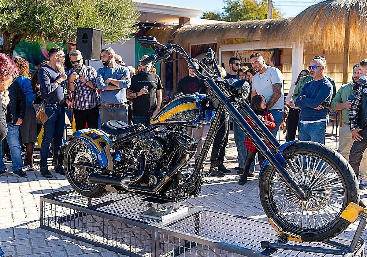 Imagen principal - The presentation of the motorcycle.